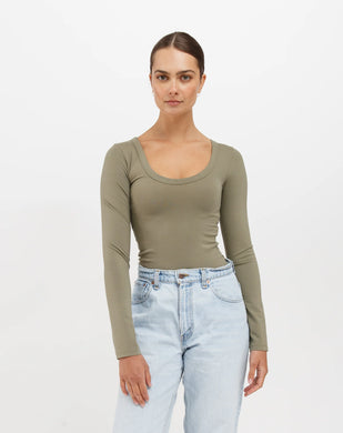 Brunette The Label - Scoop Neck Long Sleeve